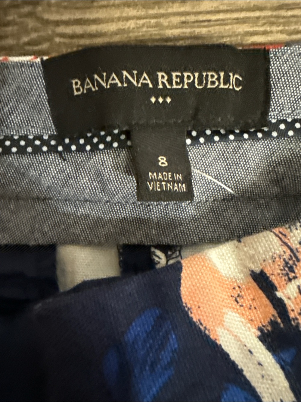 Banana Republic Navy Floral 5” Shorts Size 8 NWT - Picture 4 of 8